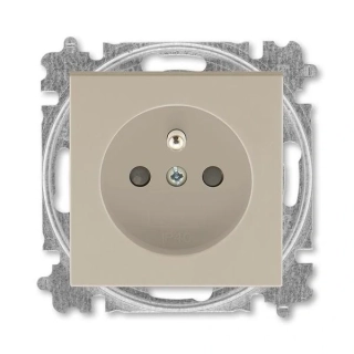Zásuvka jednonásobná 55×55, s ochranným kolíkem, s clonkami, 6619H-A06557 18, ABB, Levit®, macchiato