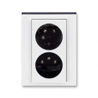 Zásuvka dvojnásobná bezšroubová, s clonkami, pootočená, 5513H-C02357 62, ABB, Levit®, bílá / kouřová černá